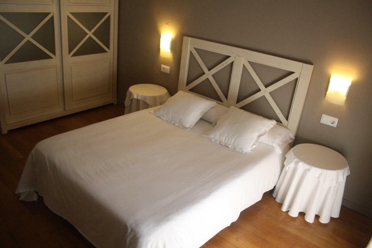 Villa El Castell De La Pobla De Lillet (Adults Only) Exterior foto